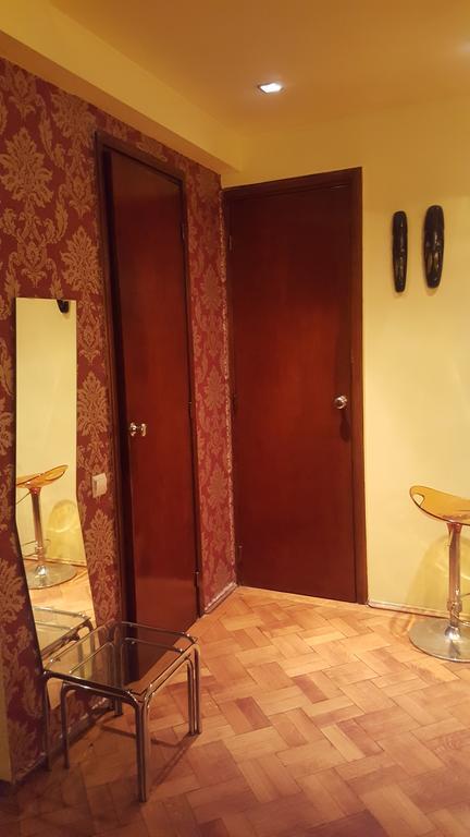 Hospitality Centrum- River Bukares Bagian luar foto